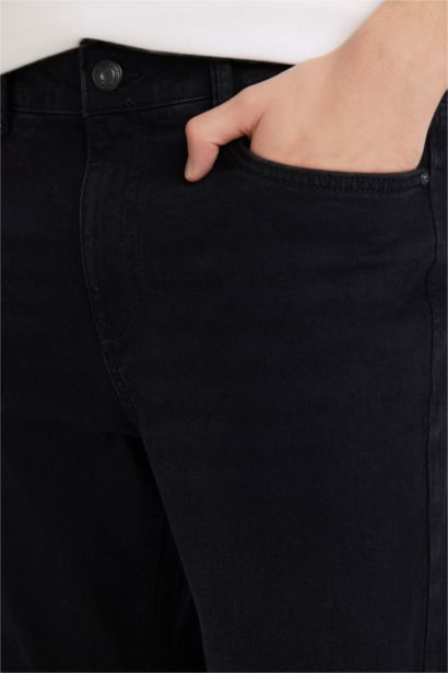 Sergio Regular Fit Normal Waist Straight Leg Jeans