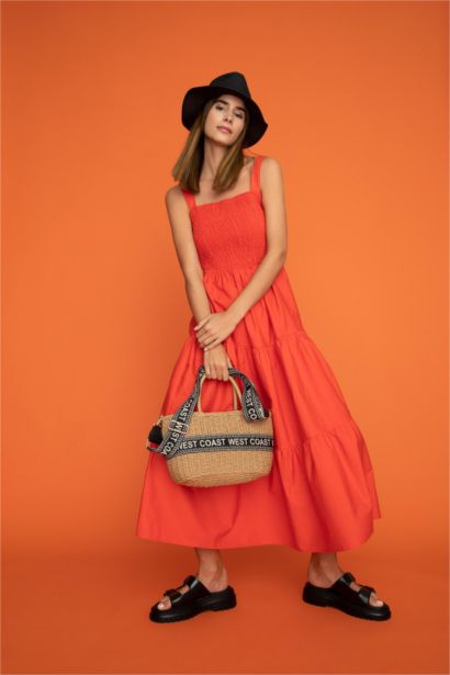 Соломенная сумка для женщин