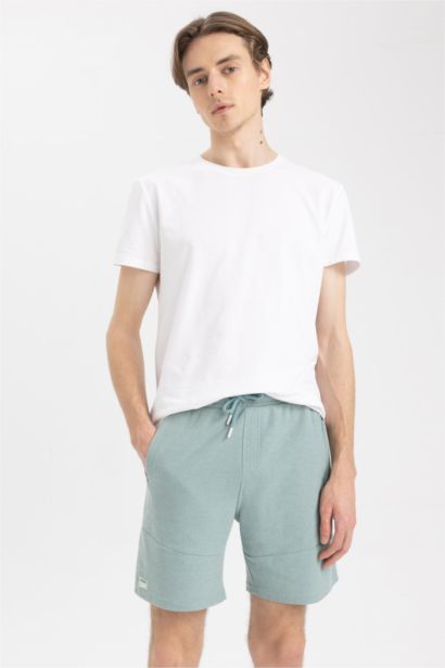 Slim Fit Slim Leg Shorts