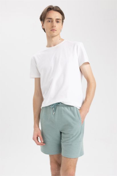 Slim Fit Slim Leg Shorts