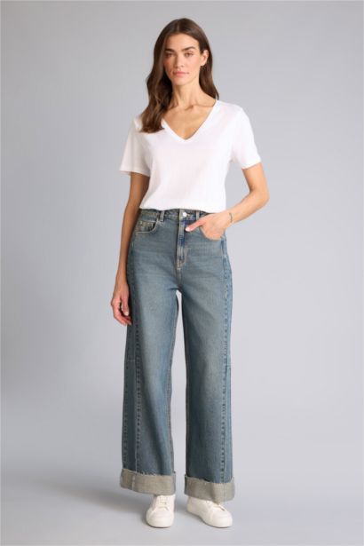 Woman Short Sleeve T-Shirt