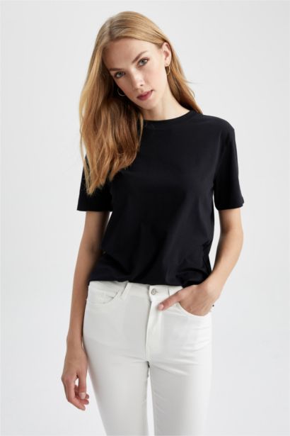 Regular Fit Crew Neck Short Sleeve T-Shirt