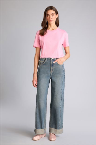 Woman Short Sleeve T-Shirt