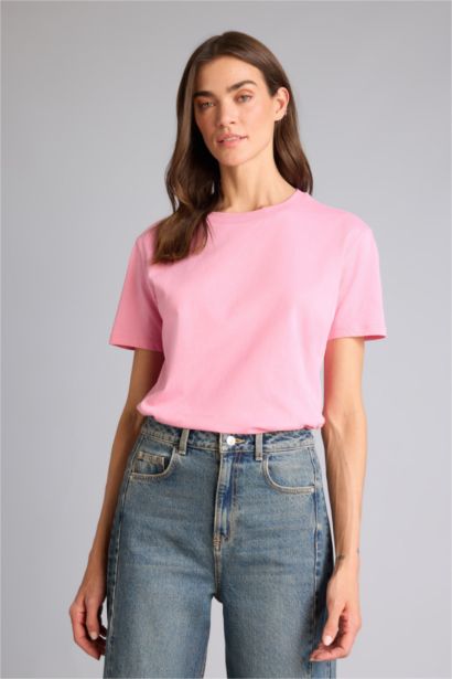 Woman Short Sleeve T-Shirt