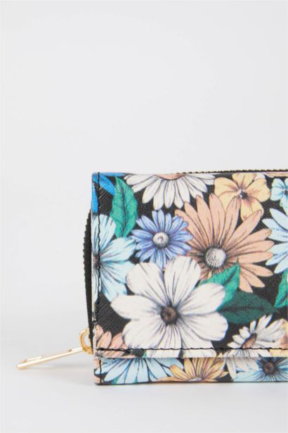 Women's Faux Leather Floral Patterned Wallet