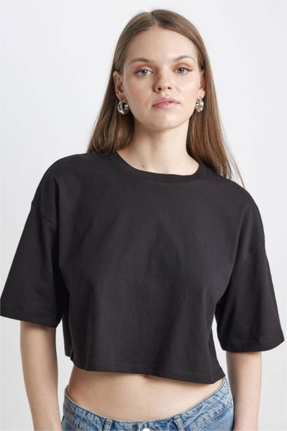 تيشيرت نص ردن قصة فضفاضة