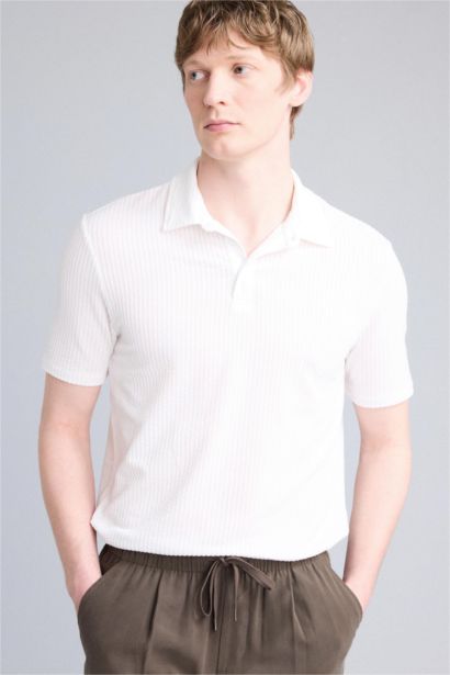 Slim Fit Dar Kesim Polo Yaka Pamuklu Kısa Kollu Tişört