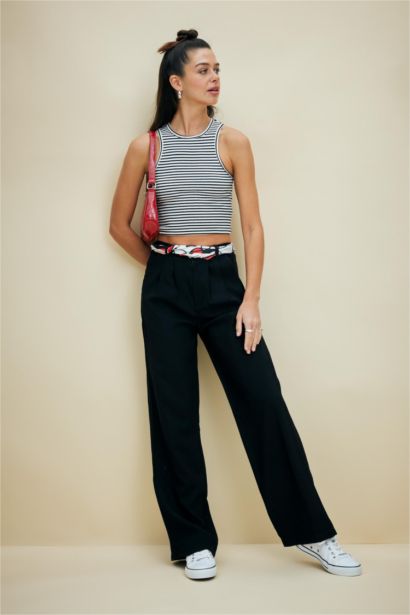 Fitted Crew Neck Ribbed Camisole Singlet