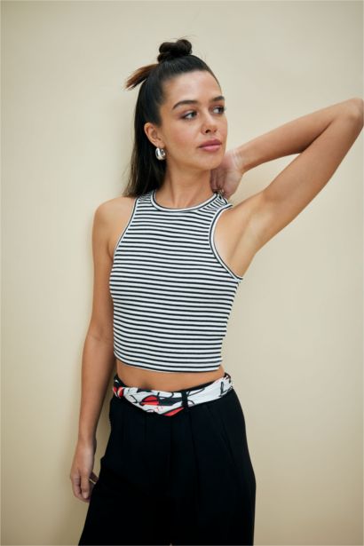 Fitted Crew Neck Ribbed Camisole Singlet