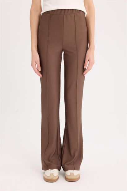 سروال ضيق بخصر عالي