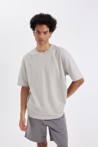 Oversize Fit Short Sleeve T-Shirt