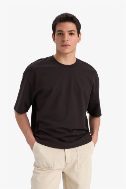 Oversize Fit Short Sleeve T-Shirt