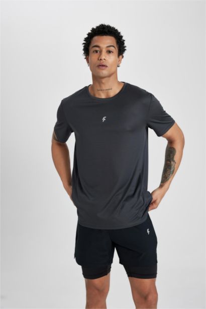 DeFactoFit Slim Fit Crew Neck Printed Sports T-Shirt