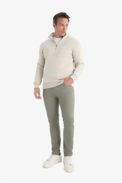 سويت شيرت بيزك سادة قصة عادية بياخة عالية ببطانة ناعمة