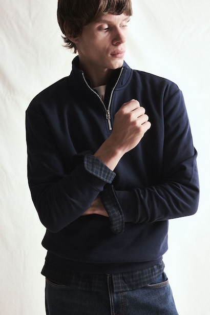 Regular Fit Yarım Fermuarlı Basic Sweatshirt