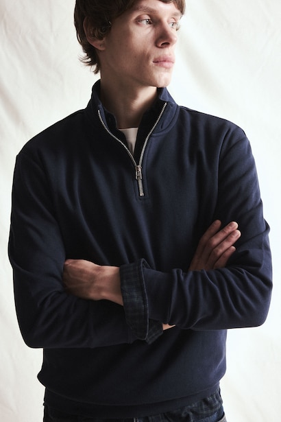 Regular Fit Yarım Fermuarlı Basic Sweatshirt