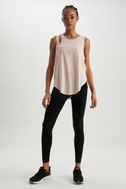 كيمونه بياخة مستديرة بدون ردن من DeFactoFit