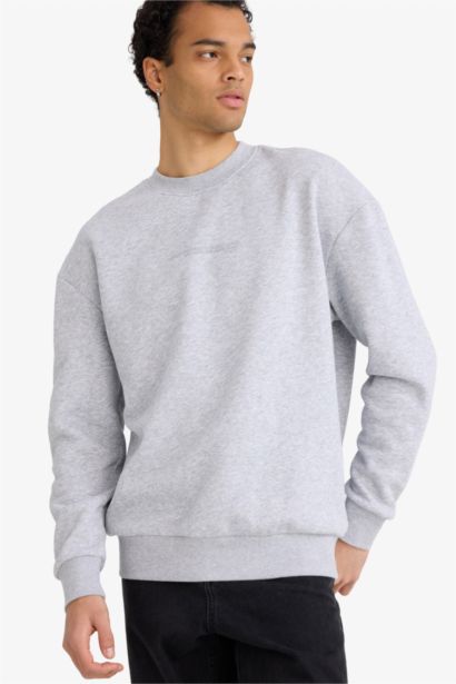 Boxy Fit Printed Long Sleeve Sweatshirt