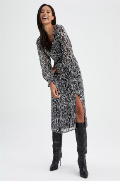 a сызығы жануар v жаға ұзын жеңді Ұзын жеңді тоқылған көйлек