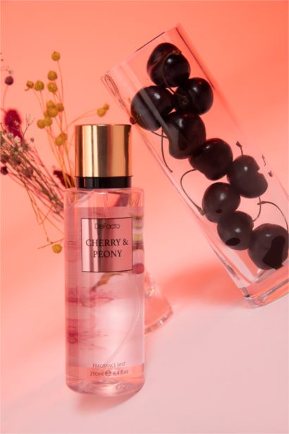 Спрей для тела Cherry&peony с цветочным ароматом для женщин 250 мл