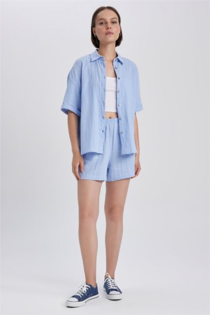 شورت بقصة عادية بخصر عادي