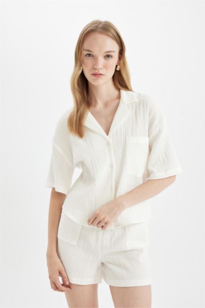 Regular Fit Muslin Normal Waist Short Leg Shorts