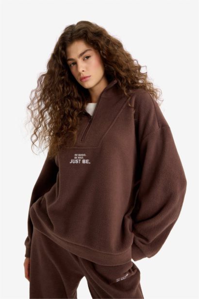 Oversize Geniş Kalıp Dik Yaka Fermuarlı Baskılı Polar Sweatshirt