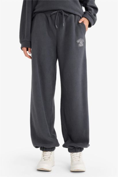 Standard Fit fleece Trousers