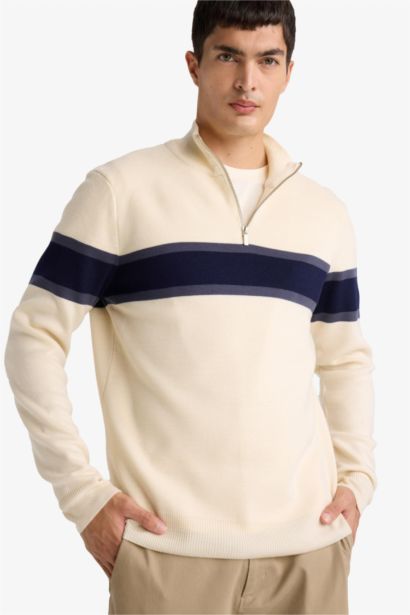 Slim Fit Zippered Turtleneck Knitwear Pullover