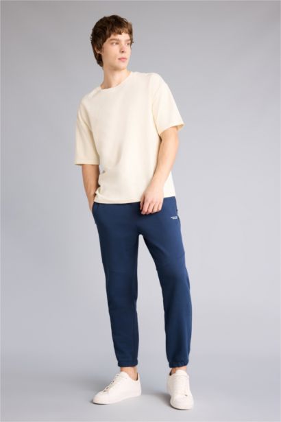 بنطرون مطبوع قصة عادية بجيب