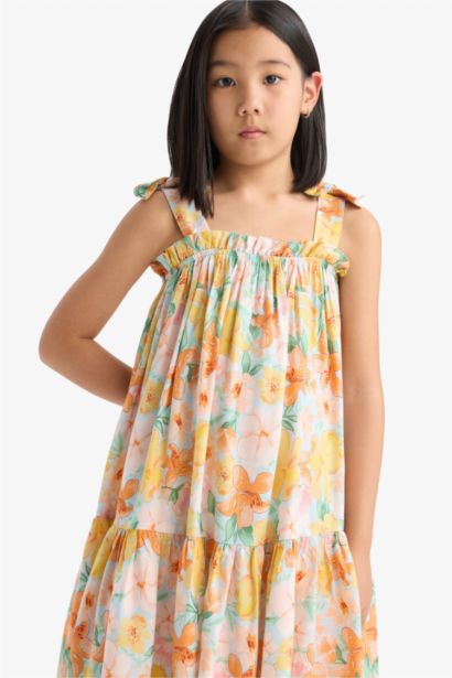 Robe fleurie avec bretelles pour fille