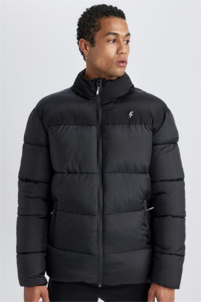 Water Repellent Zipper Puffer Jacket