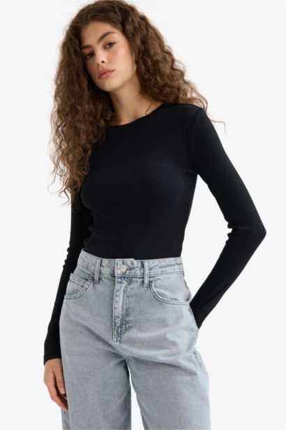 Fitted Crew Neck Ribbed Camisole T-Shirt