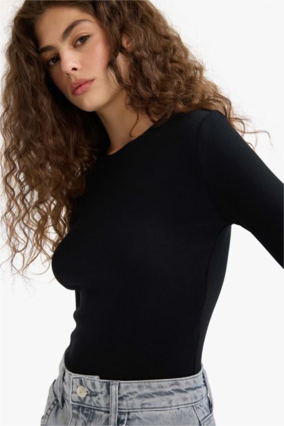 Fitted Crew Neck Ribbed Camisole T-Shirt