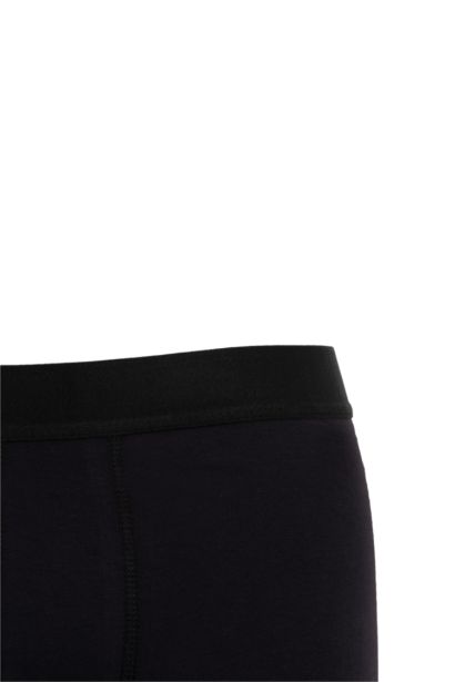 بوكسر قصة عادية - قطعتين