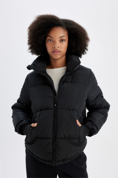 Water Repellent Zipper Puffer Jacket
