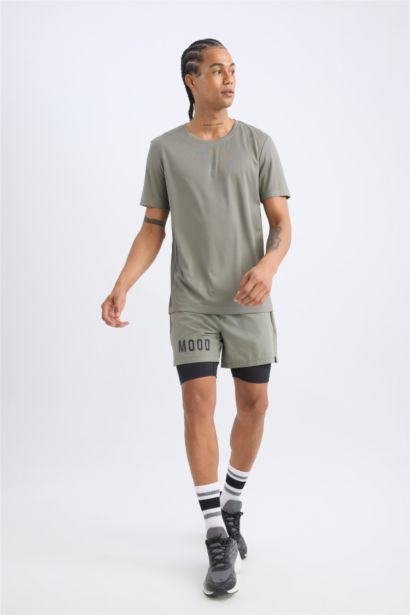 Slim Fit Dar Kesim Fermuarlı Telefon Cepli Sporcu Taytlı Şort