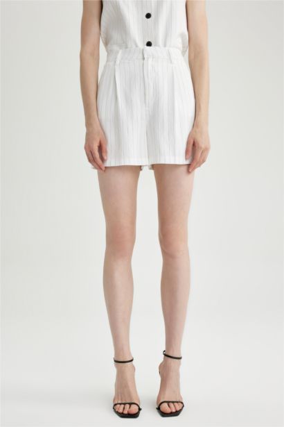 شورت وايد ليج بخصر عالي