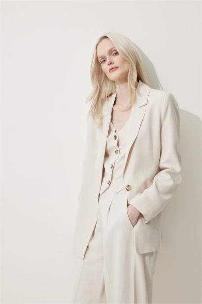 سترة بليزر اوفر سايز من مزيج الكتان