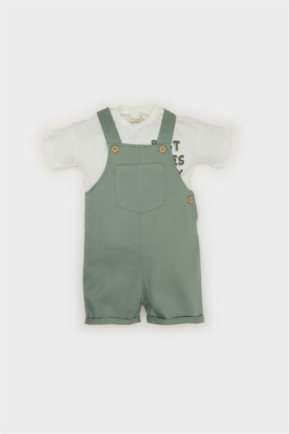 طقم بيبي اولادي تيشيرت وسالوبيت بطبعة شعار - قطعتين