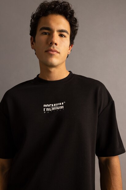 Comfort Fit Short Sleeve T-Shirt