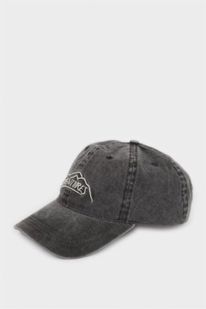 Ерлерге арналған кестелі джинс кепка