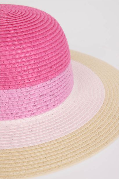 Chapeau en paille pour fille