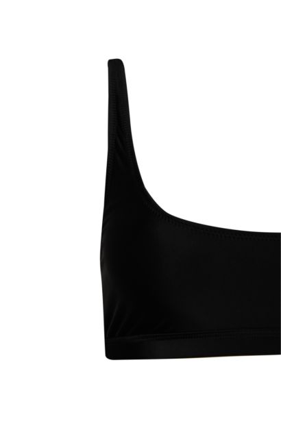 حمالة صدر بيكيني قصة عادية من Fall in Love