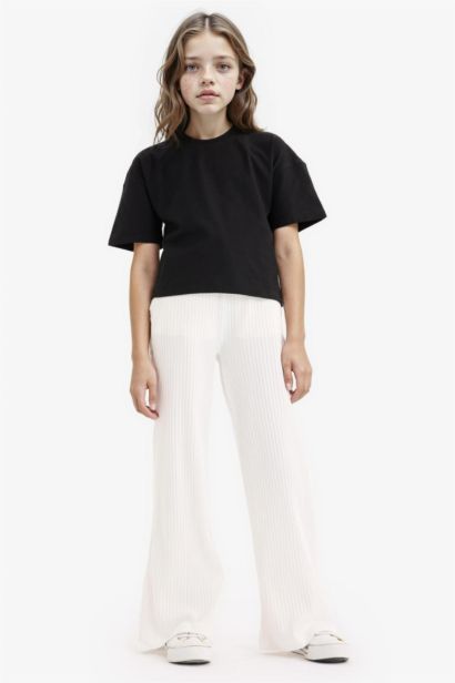 Girl Relax Fit Crew Neck Short Sleeve T-Shirt