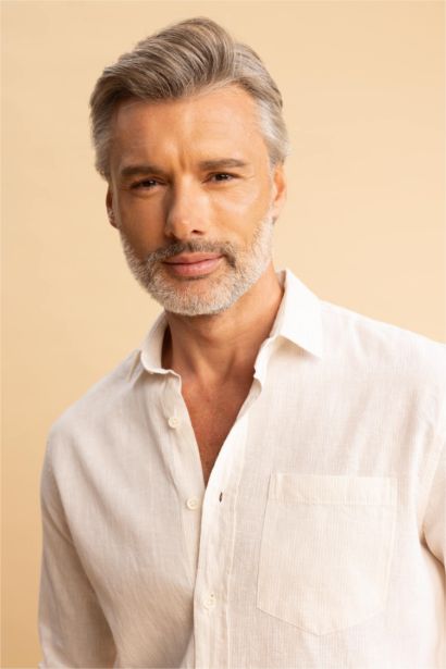 Рубашка стандартного кроя с длинным рукавом