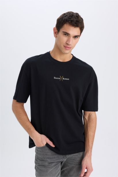 Oversize Fit Crew Neck Back Printed T-Shirt