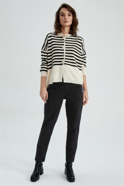 Lina Comfort Fit High Comfortable Fit Slim Leg Jeans