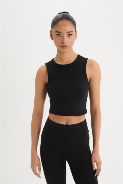 Crop Sports Basic Tank Top
