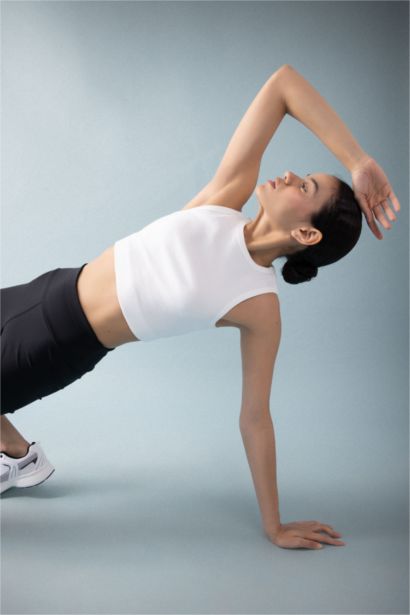 Slim Fit Ribbed Sports Crop Top